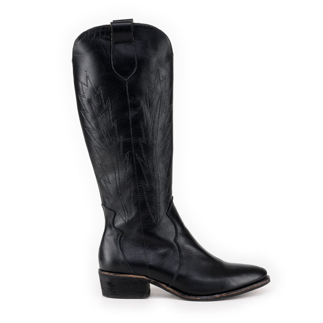 BOTAS Y BOTINES