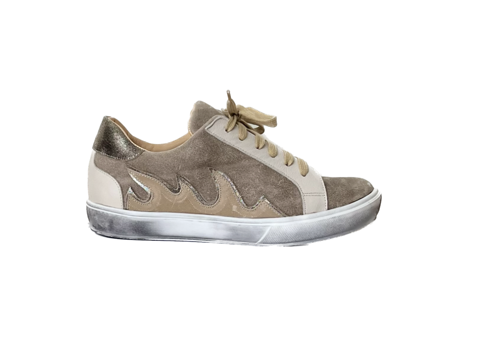 ZAPATILLA DE CUERO LAURA BEIGE