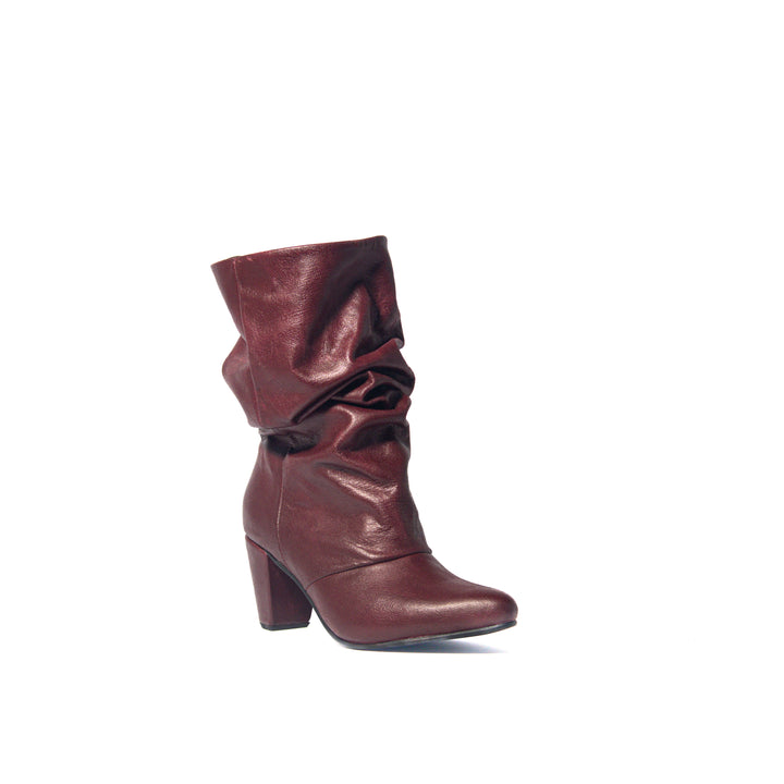 BOTA DE CUERO MILAGROS BURDEO