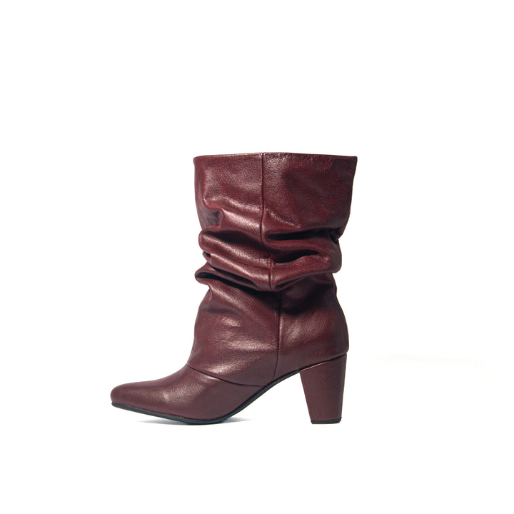 BOTA DE CUERO MILAGROS BURDEO