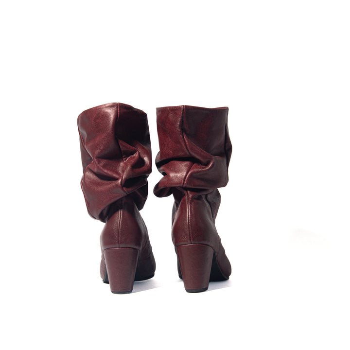 BOTA DE CUERO MILAGROS BURDEO