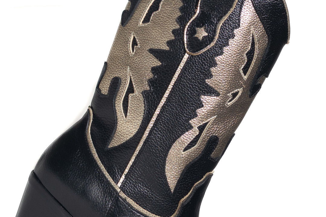 BOTA AGUILA NEGRA GOLD  DE CUERO