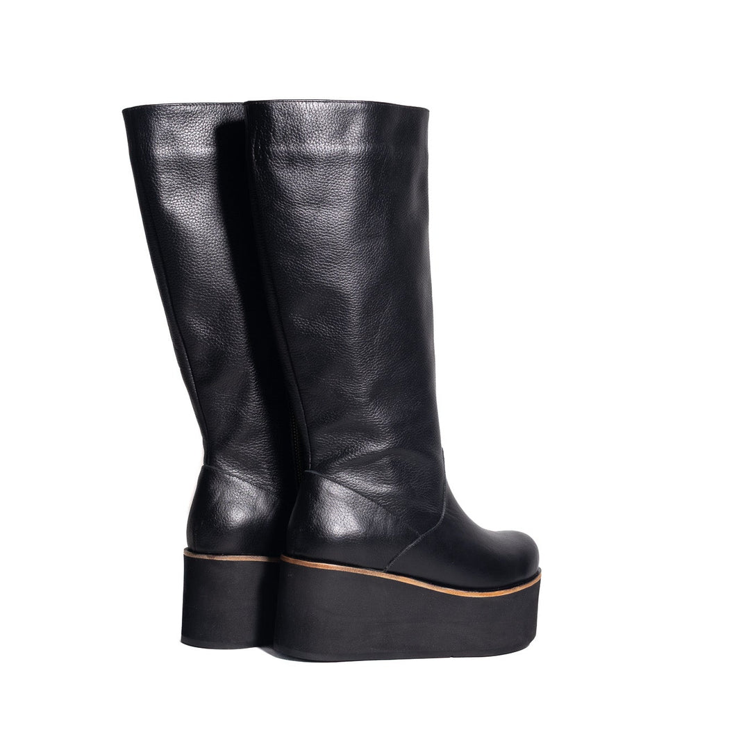 BOTA DE CUERO ISI