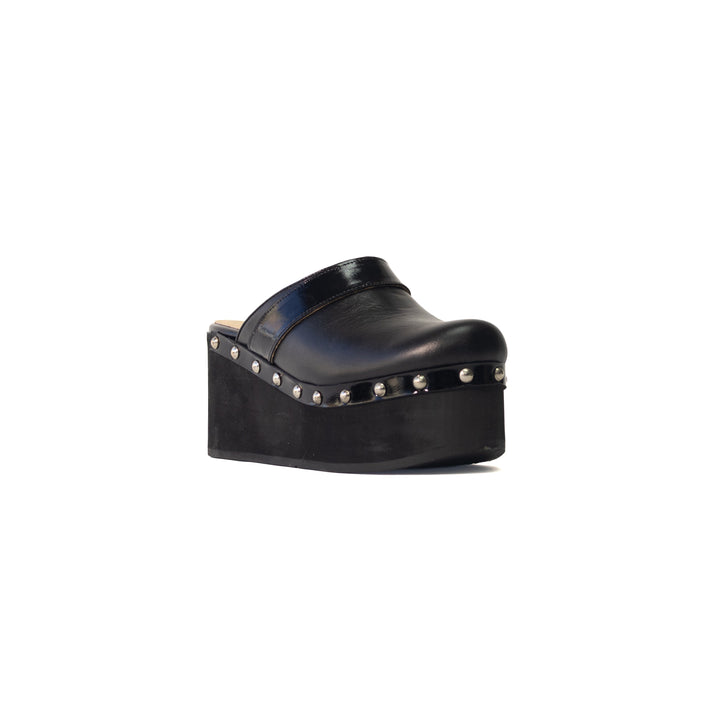 ZUECO DE CUERO INDY NEGRO