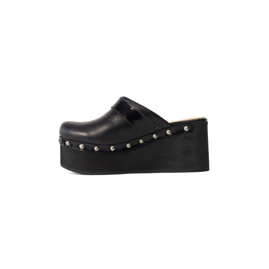 ZUECO DE CUERO INDY NEGRO