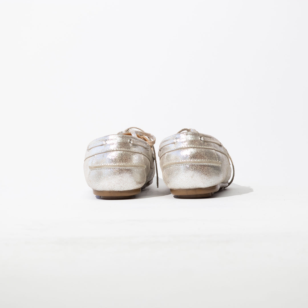MOCASÍN MUJER DE CUERO PLATA