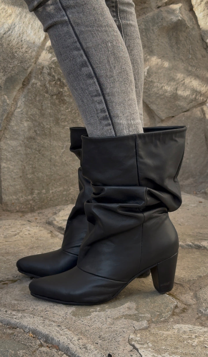 BOTA DE CUERO MILAGROS
