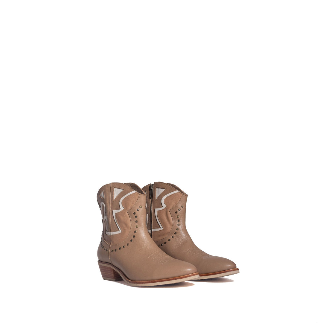 BOTIN DE CUERO ROBERTA CAMEL