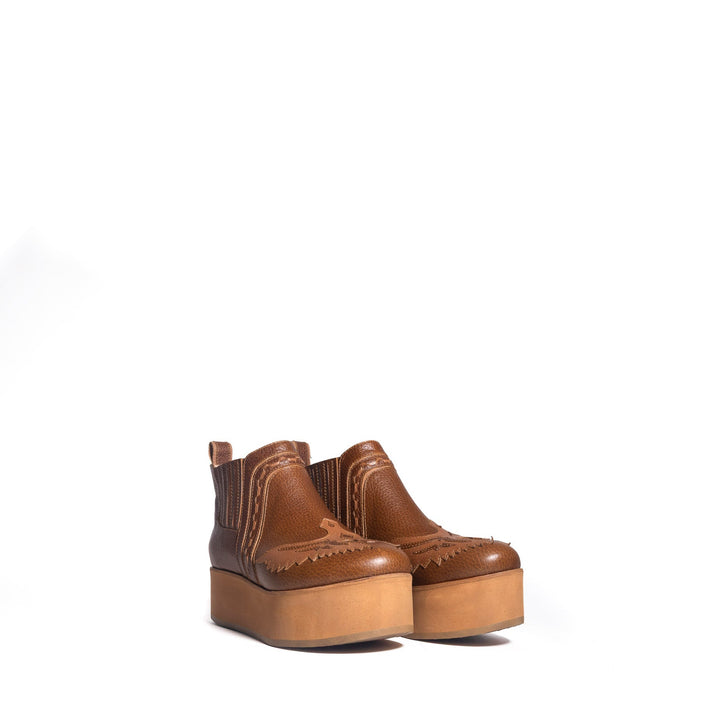 BOTIN DE PLATAFORMA MILENA EVA CAFE DE CUERO