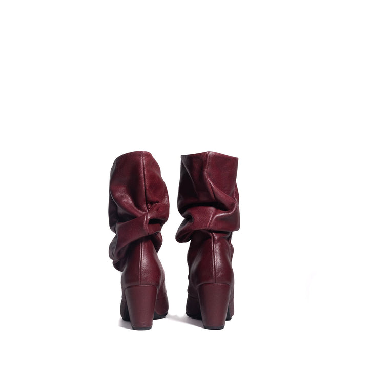 BOTA DE CUERO MILAGROS BURDEO