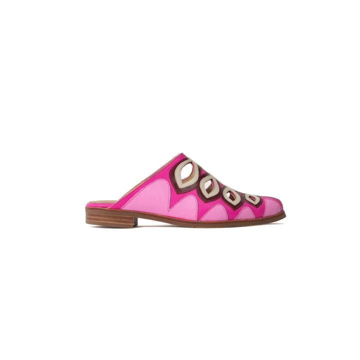 PUNTILLA DE CUERO FLOR CHICLE