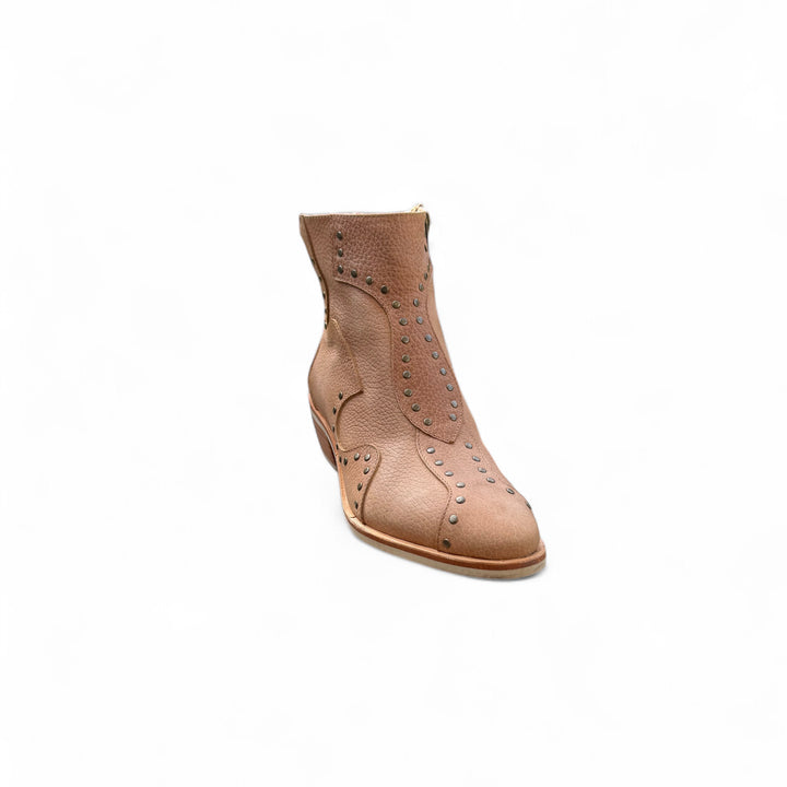 BOTÍN DE CUERO NICOLE CAMEL