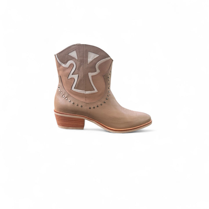 BOTIN DE CUERO ROBERTA CAMEL