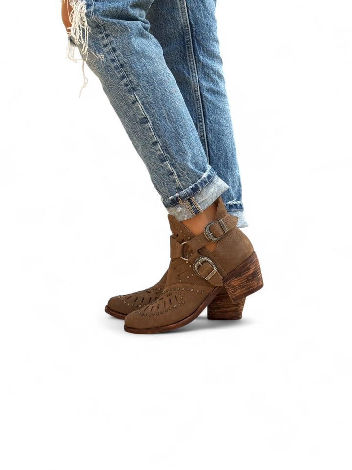 BOTIN MUJER DE CUERO GRACIA CAFÉ