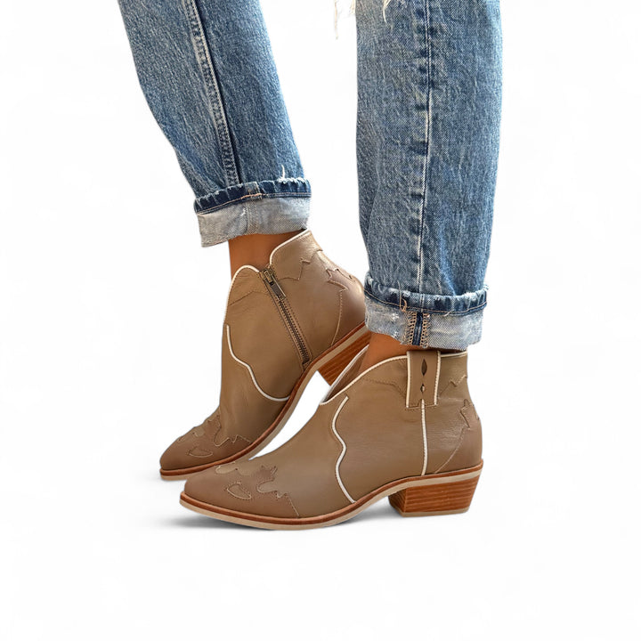 BOTÍN LORENZA CAMEL DE CUERO MUJER
