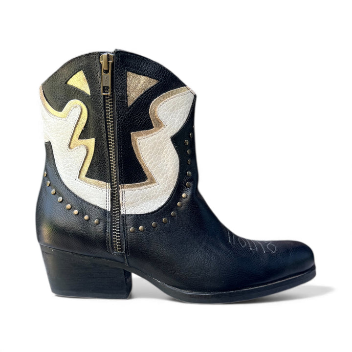 BOTIN DE CUERO ROBERTA