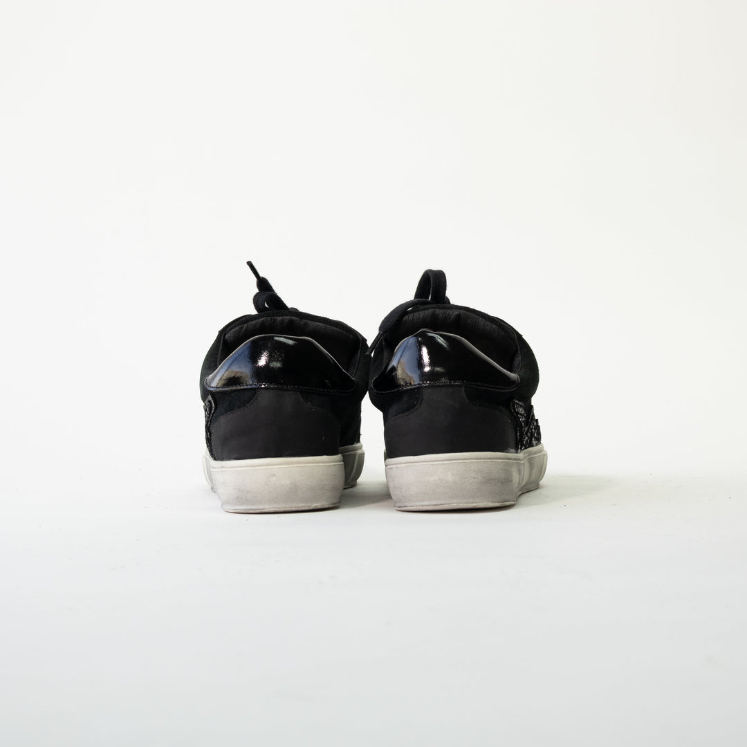 ZAPATILLA CUERO LAURA NEGRA