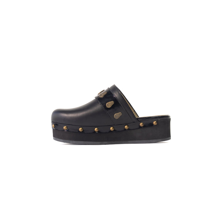 ZUECO DE CUERO BLACK BAJO