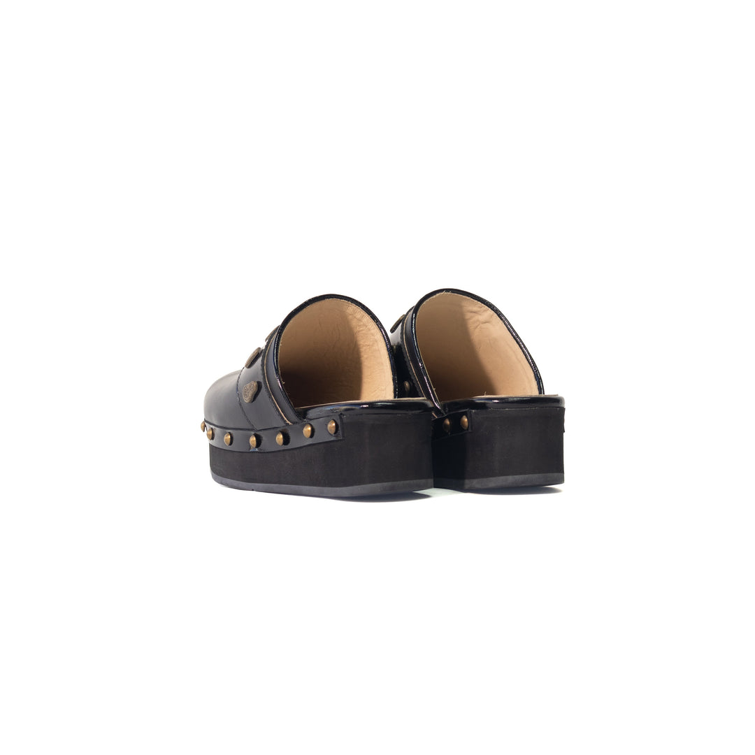 ZUECO DE CUERO BLACK BAJO