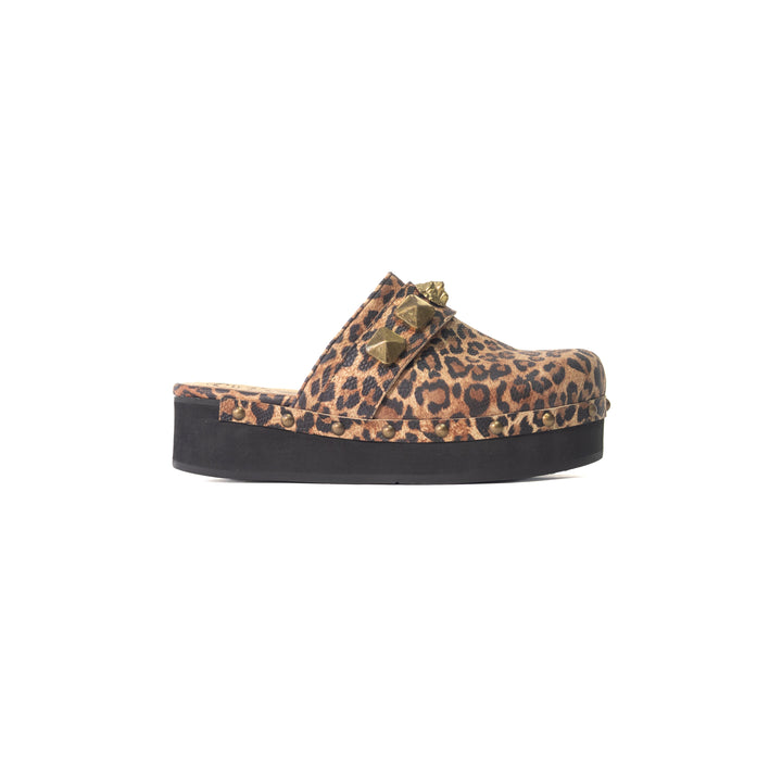ZUECO DE CUERO LEOPARDO BAJO