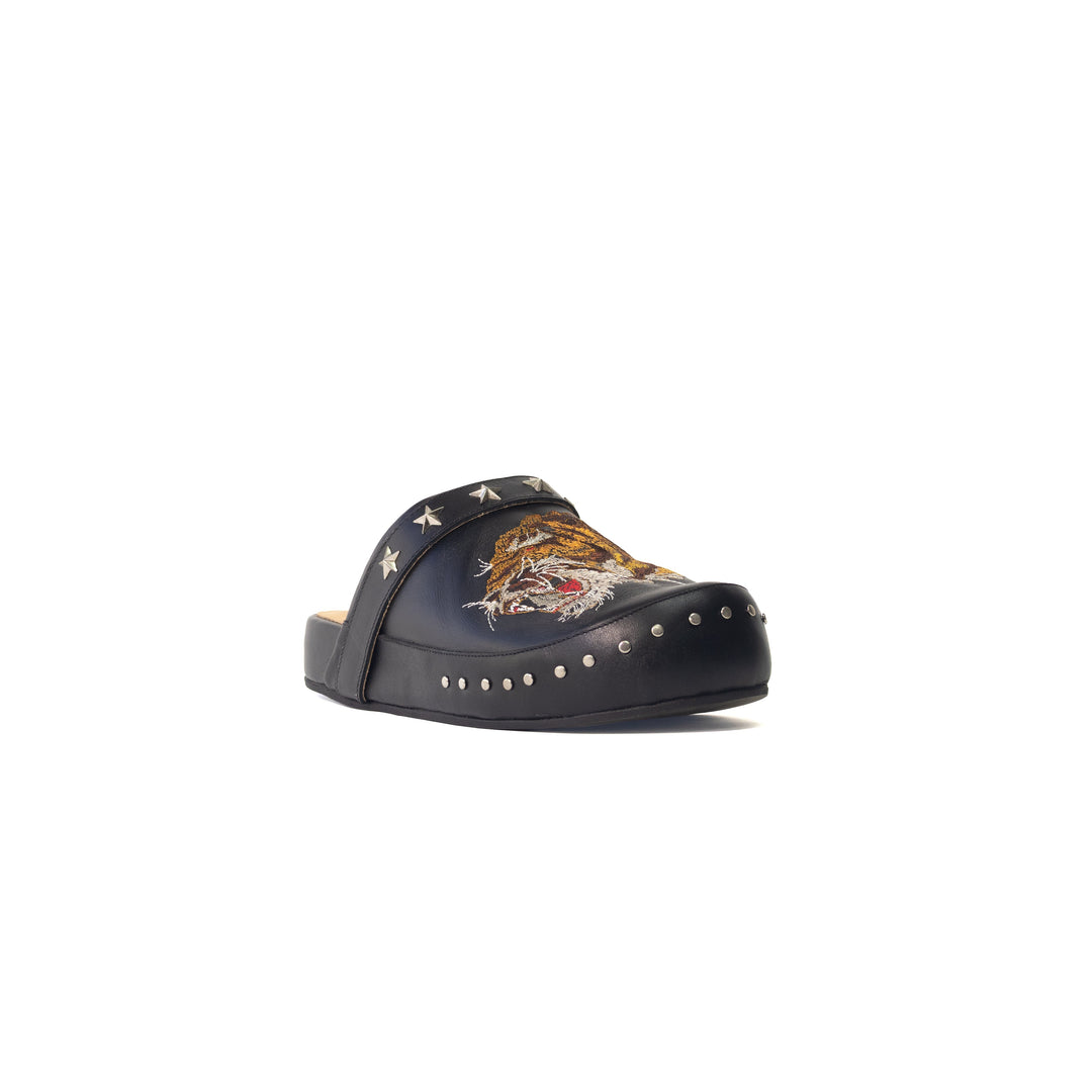 ZUECO DE CUERO TIGER