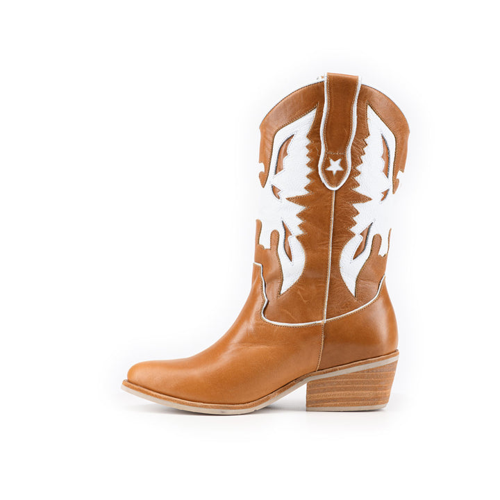 BOTA AGUILA CAMEL  DE CUERO