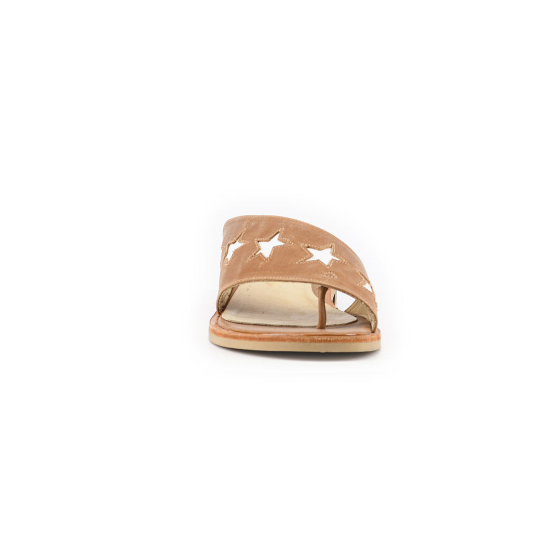 SANDALIA DE CUERO VERO CAMEL